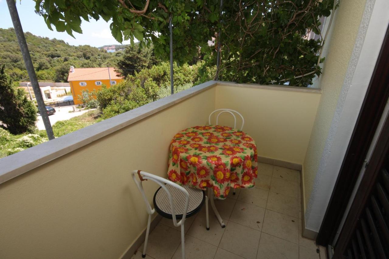 Apartment Mali Losinj 7879B Exterior photo
